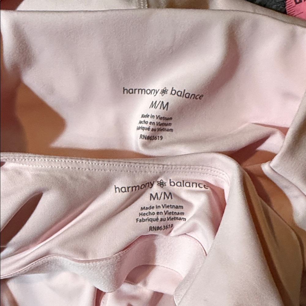 Harmony Balance tank and high waist legging set - Picture 13 of 13